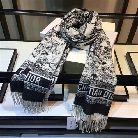 dior black scarf